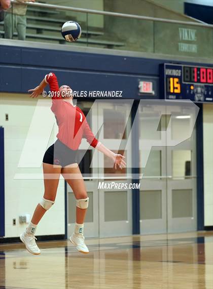 Thumbnail 1 in Splendora vs. Carthage (UIL 4A Regional Semifinal) photogallery.