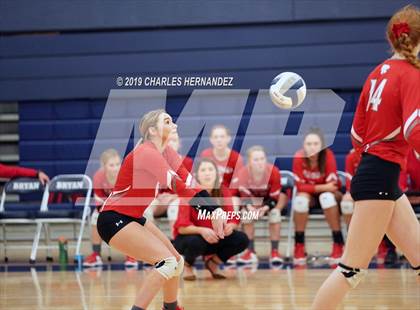Thumbnail 3 in Splendora vs. Carthage (UIL 4A Regional Semifinal) photogallery.