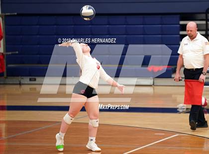 Thumbnail 3 in Splendora vs. Carthage (UIL 4A Regional Semifinal) photogallery.