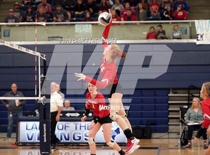 Thumbnail 1 in Splendora vs. Carthage (UIL 4A Regional Semifinal) photogallery.