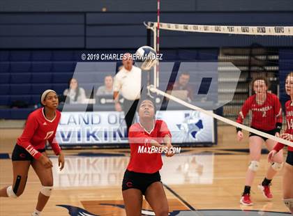 Thumbnail 1 in Splendora vs. Carthage (UIL 4A Regional Semifinal) photogallery.
