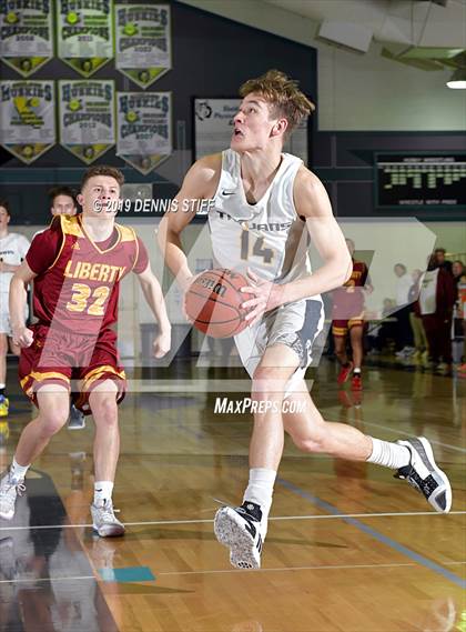 Thumbnail 2 in Liberty vs. Oak Ridge (Adidas Challenge) photogallery.