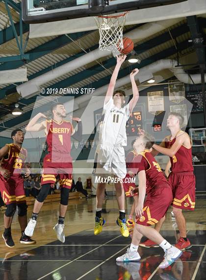 Thumbnail 3 in Liberty vs. Oak Ridge (Adidas Challenge) photogallery.
