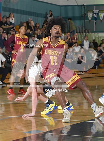 Thumbnail 1 in Liberty vs. Oak Ridge (Adidas Challenge) photogallery.