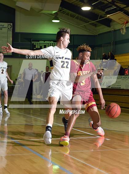Thumbnail 2 in Liberty vs. Oak Ridge (Adidas Challenge) photogallery.