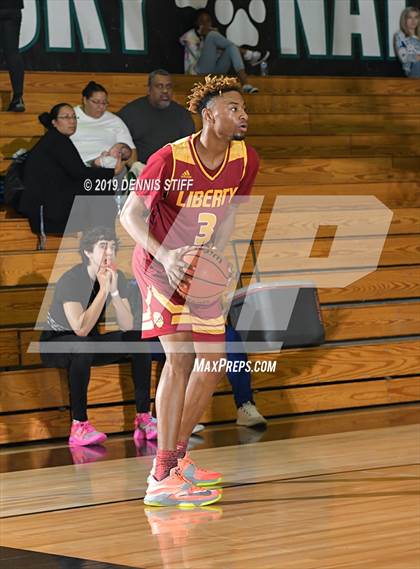 Thumbnail 3 in Liberty vs. Oak Ridge (Adidas Challenge) photogallery.