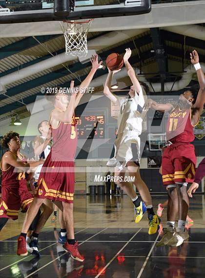 Thumbnail 1 in Liberty vs. Oak Ridge (Adidas Challenge) photogallery.