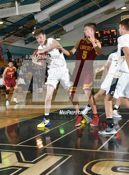 Thumbnail 2 in Liberty vs. Oak Ridge (Adidas Challenge) photogallery.