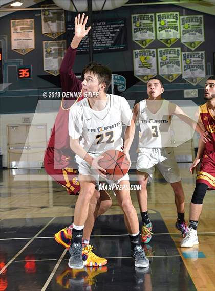 Thumbnail 2 in Liberty vs. Oak Ridge (Adidas Challenge) photogallery.