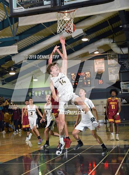Thumbnail 1 in Liberty vs. Oak Ridge (Adidas Challenge) photogallery.