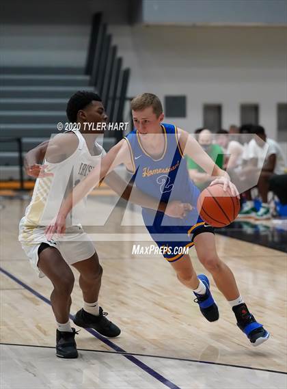 Thumbnail 3 in Cathedral vs. Homestead (Sneakers for Santa Shootout) photogallery.