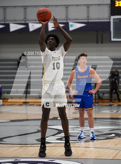Thumbnail 3 in Cathedral vs. Homestead (Sneakers for Santa Shootout) photogallery.
