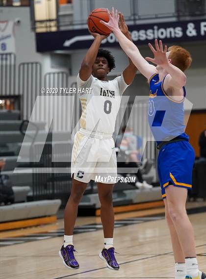 Thumbnail 2 in Cathedral vs. Homestead (Sneakers for Santa Shootout) photogallery.