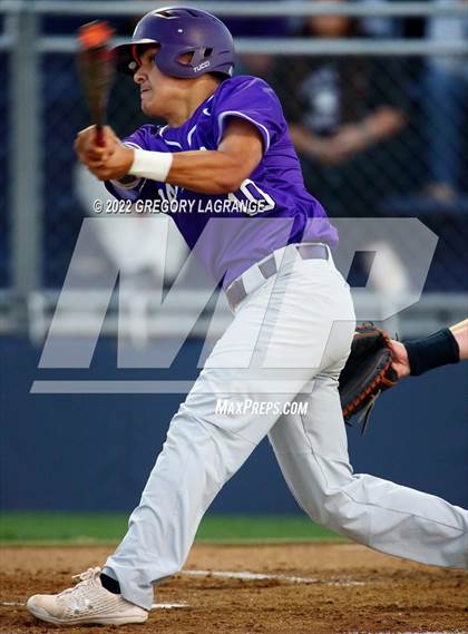Thumbnail 3 in Paschal [R. L.] vs Keller (UIL 6A Bi-District Playoff Game 1) photogallery.