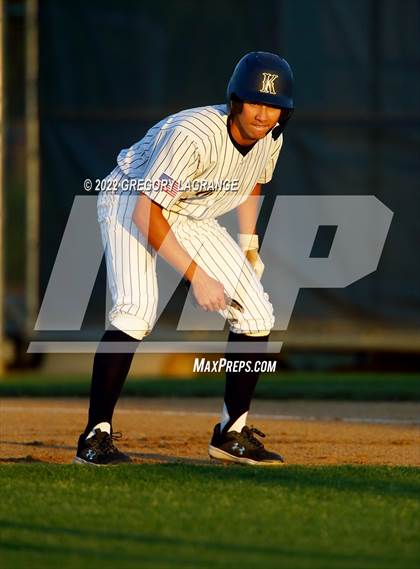 Thumbnail 3 in Paschal [R. L.] vs Keller (UIL 6A Bi-District Playoff Game 1) photogallery.