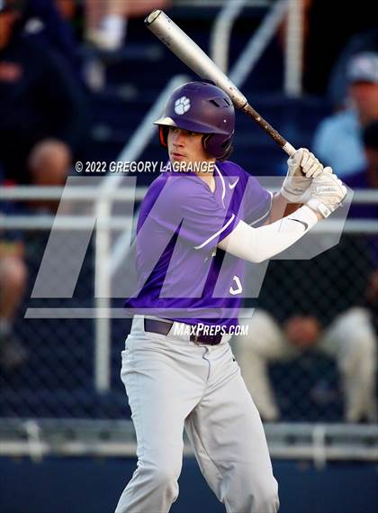 Thumbnail 2 in Paschal [R. L.] vs Keller (UIL 6A Bi-District Playoff Game 1) photogallery.