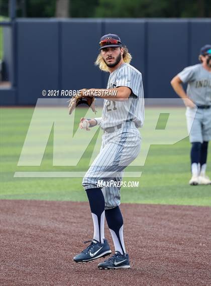 Thumbnail 3 in Southlake Carroll vs. Keller (UIL 6A Regional Finals Game 1) photogallery.