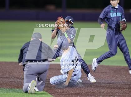 Thumbnail 1 in Southlake Carroll vs. Keller (UIL 6A Regional Finals Game 1) photogallery.
