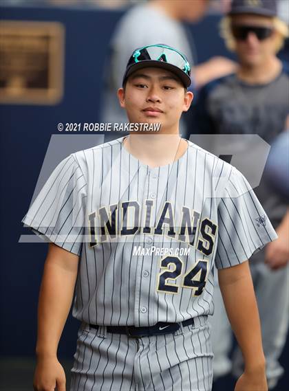Thumbnail 3 in Southlake Carroll vs. Keller (UIL 6A Regional Finals Game 1) photogallery.