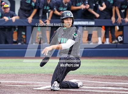 Thumbnail 2 in Southlake Carroll vs. Keller (UIL 6A Regional Finals Game 1) photogallery.