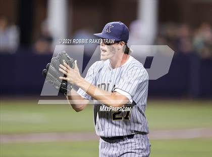Thumbnail 3 in Southlake Carroll vs. Keller (UIL 6A Regional Finals Game 1) photogallery.
