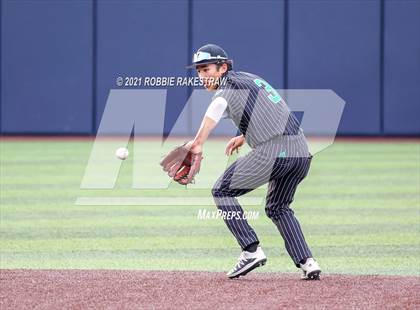 Thumbnail 3 in Southlake Carroll vs. Keller (UIL 6A Regional Finals Game 1) photogallery.