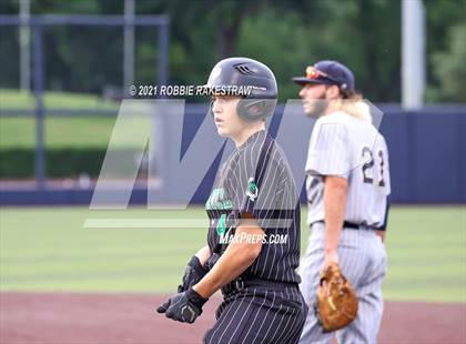 Thumbnail 3 in Southlake Carroll vs. Keller (UIL 6A Regional Finals Game 1) photogallery.