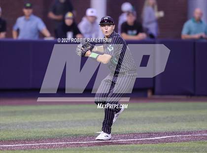 Thumbnail 3 in Southlake Carroll vs. Keller (UIL 6A Regional Finals Game 1) photogallery.