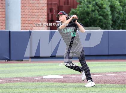 Thumbnail 1 in Southlake Carroll vs. Keller (UIL 6A Regional Finals Game 1) photogallery.
