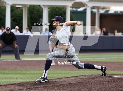 Thumbnail 2 in Southlake Carroll vs. Keller (UIL 6A Regional Finals Game 1) photogallery.