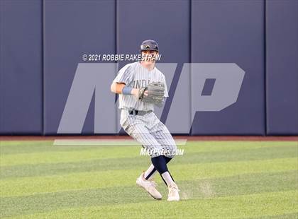 Thumbnail 3 in Southlake Carroll vs. Keller (UIL 6A Regional Finals Game 1) photogallery.
