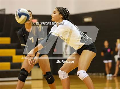 Thumbnail 3 in Vernon @ Henrietta photogallery.