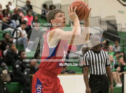 Thumbnail 3 in Fort Wayne South Side vs Jay County photogallery.