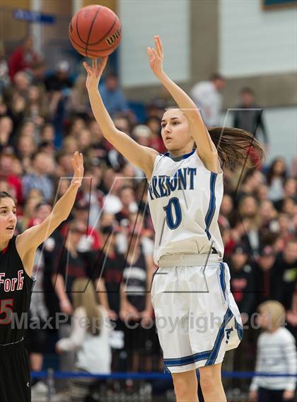 Thumbnail 3 in Fremont vs American Fork (UHSAA 5A Final) photogallery.