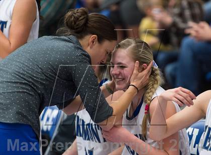 Thumbnail 3 in Fremont vs American Fork (UHSAA 5A Final) photogallery.