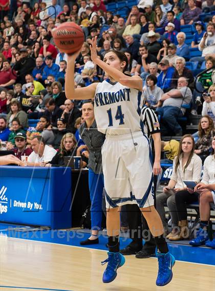 Thumbnail 2 in Fremont vs American Fork (UHSAA 5A Final) photogallery.