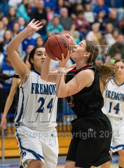 Thumbnail 2 in Fremont vs American Fork (UHSAA 5A Final) photogallery.