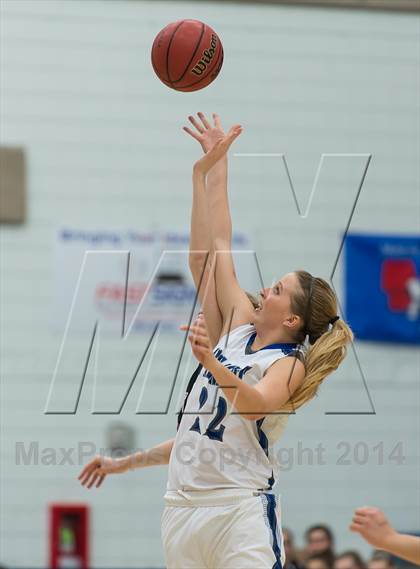 Thumbnail 3 in Fremont vs American Fork (UHSAA 5A Final) photogallery.