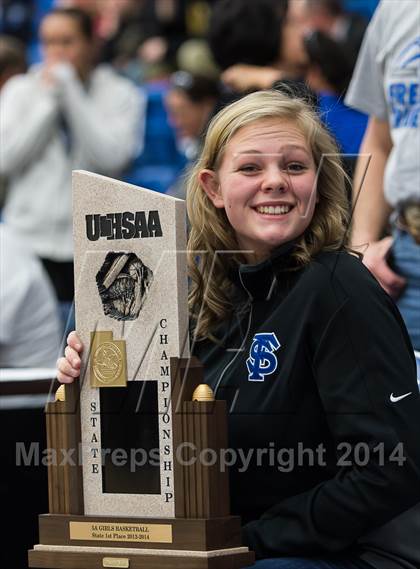 Thumbnail 2 in Fremont vs American Fork (UHSAA 5A Final) photogallery.