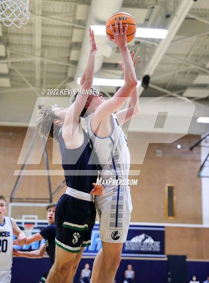 Thumbnail 1 in Syracuse @ Layton photogallery.