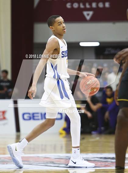 Thumbnail 1 in Montverde Academy vs. Simeon (Spalding Hoophall Classic) photogallery.