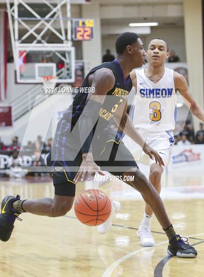 Thumbnail 3 in Montverde Academy vs. Simeon (Spalding Hoophall Classic) photogallery.