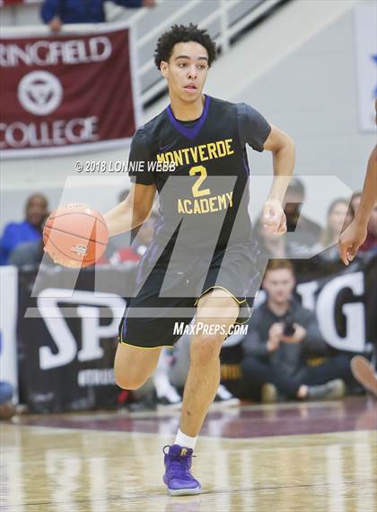 Thumbnail 1 in Montverde Academy vs. Simeon (Spalding Hoophall Classic) photogallery.