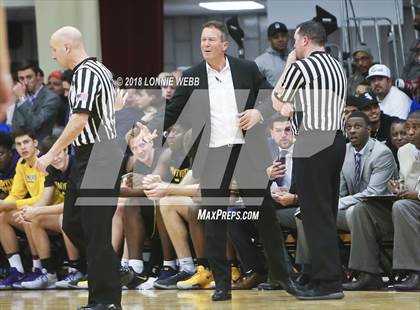 Thumbnail 3 in Montverde Academy vs. Simeon (Spalding Hoophall Classic) photogallery.