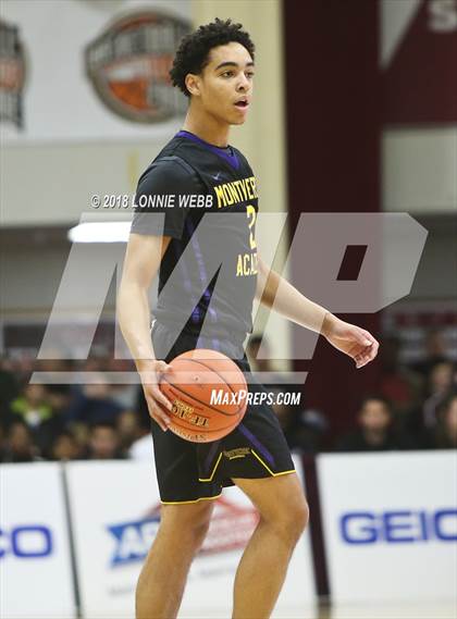 Thumbnail 3 in Montverde Academy vs. Simeon (Spalding Hoophall Classic) photogallery.