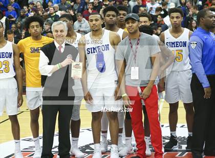 Thumbnail 2 in Montverde Academy vs. Simeon (Spalding Hoophall Classic) photogallery.