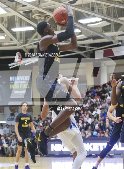 Thumbnail 2 in Montverde Academy vs. Simeon (Spalding Hoophall Classic) photogallery.