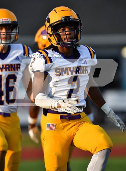 Thumbnail 3 in Smyrna @ Siegel photogallery.