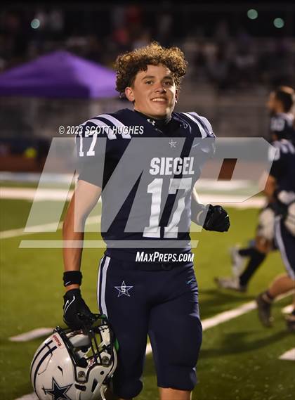 Thumbnail 1 in Smyrna @ Siegel photogallery.