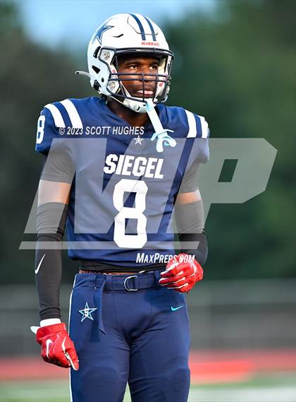 Thumbnail 1 in Smyrna @ Siegel photogallery.